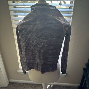 Boys fruit of the loom size xl (14-16) thermal top. Like new condition.